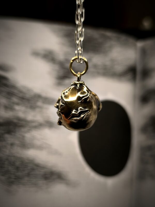 Behelit, manga Berserk ベ ル セ ル ク - Ambas caras - Bronce - Imagen 2